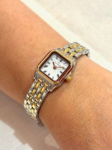 Classic Square Tofarget / Hvit 18x19mm